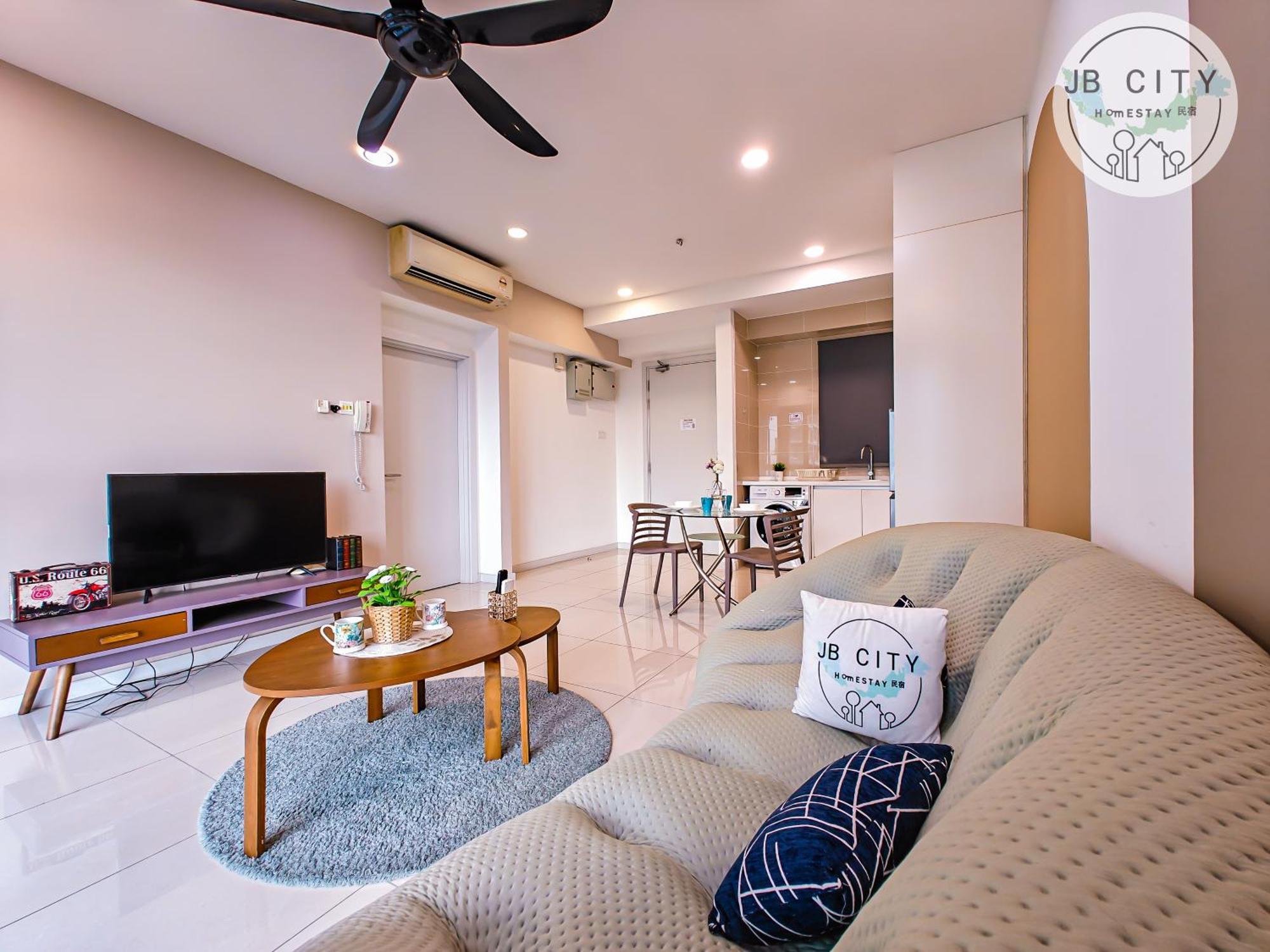 Iskandar Residence By Rr Jbcity ヌサジャヤ エクステリア 写真