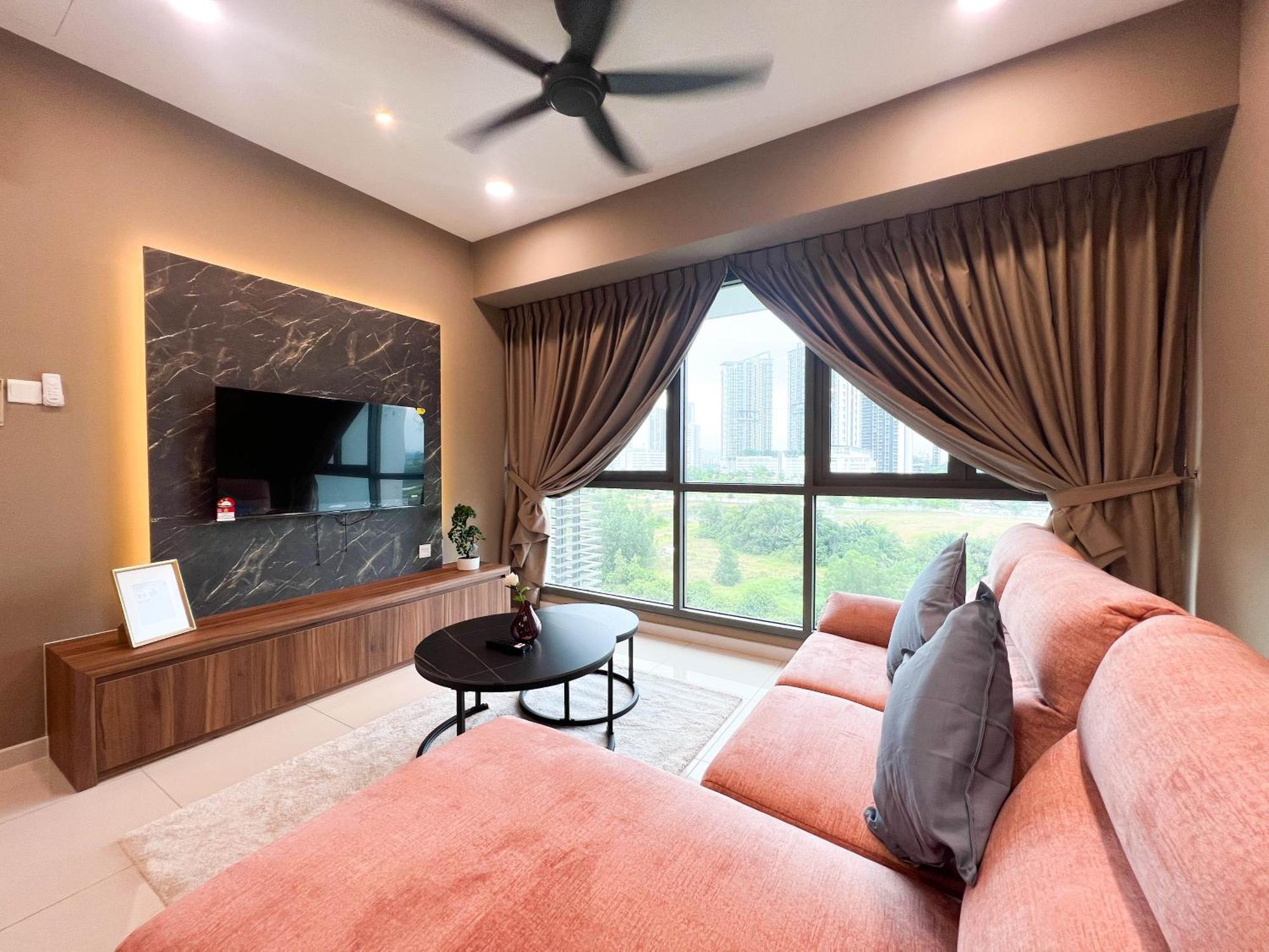 Iskandar Residence By Rr Jbcity ヌサジャヤ エクステリア 写真