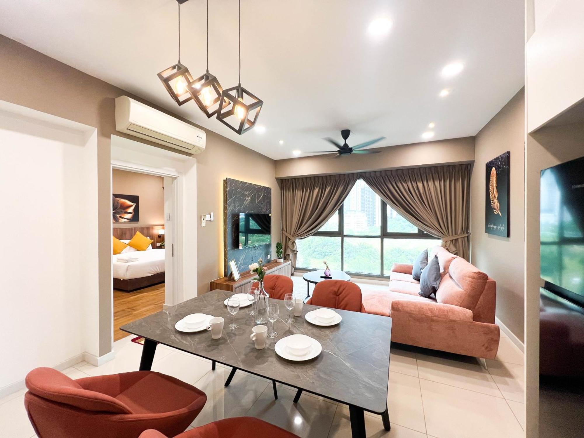 Iskandar Residence By Rr Jbcity ヌサジャヤ エクステリア 写真