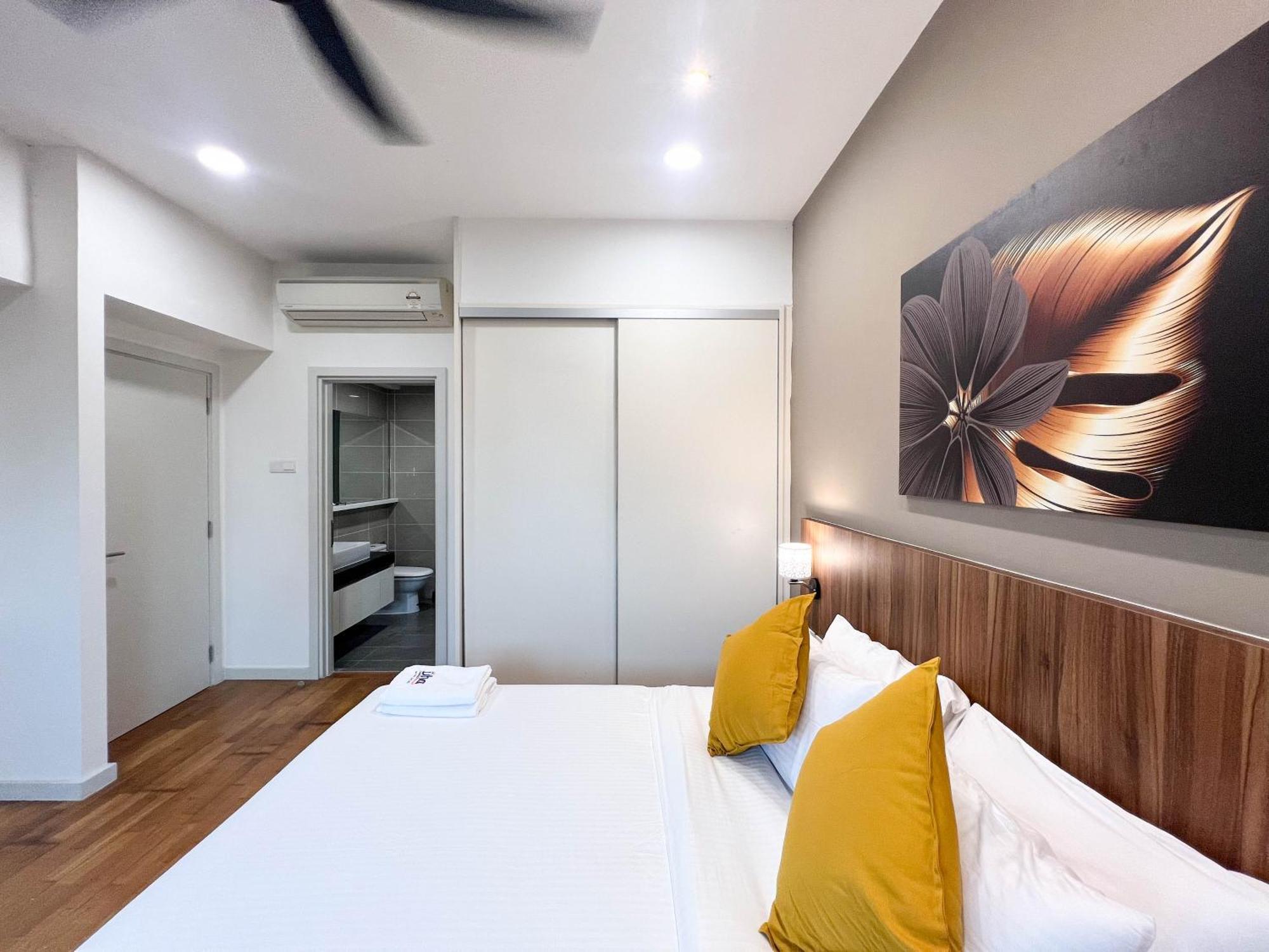 Iskandar Residence By Rr Jbcity ヌサジャヤ エクステリア 写真